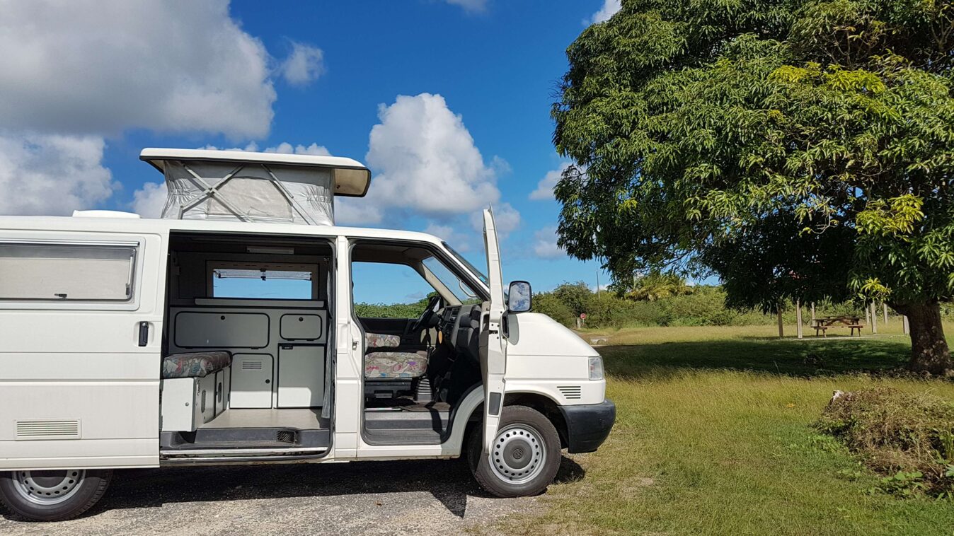 photos.external
