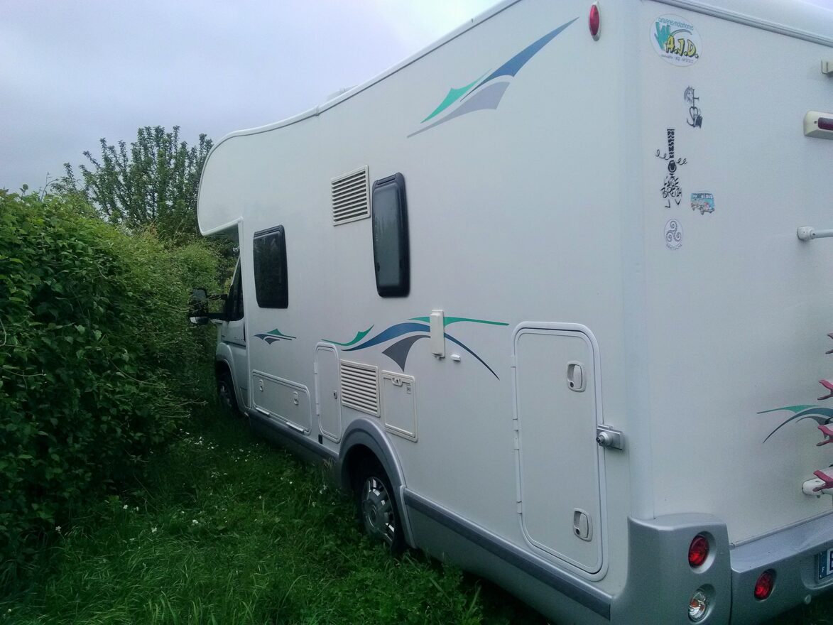 photos.external