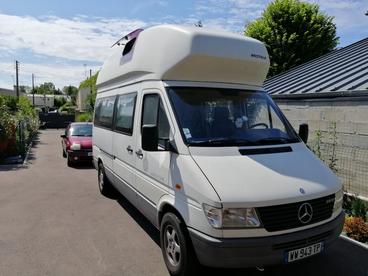 photos.external