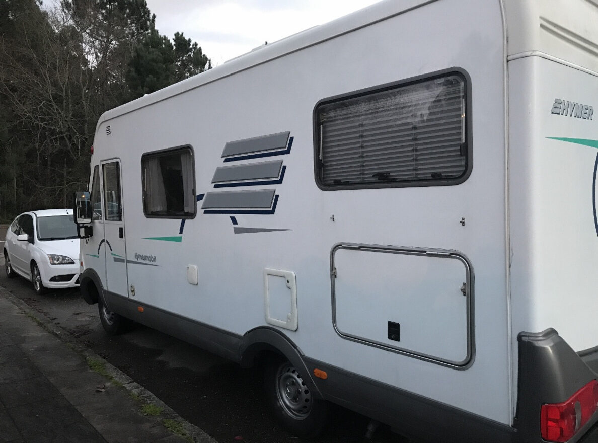 photos.external