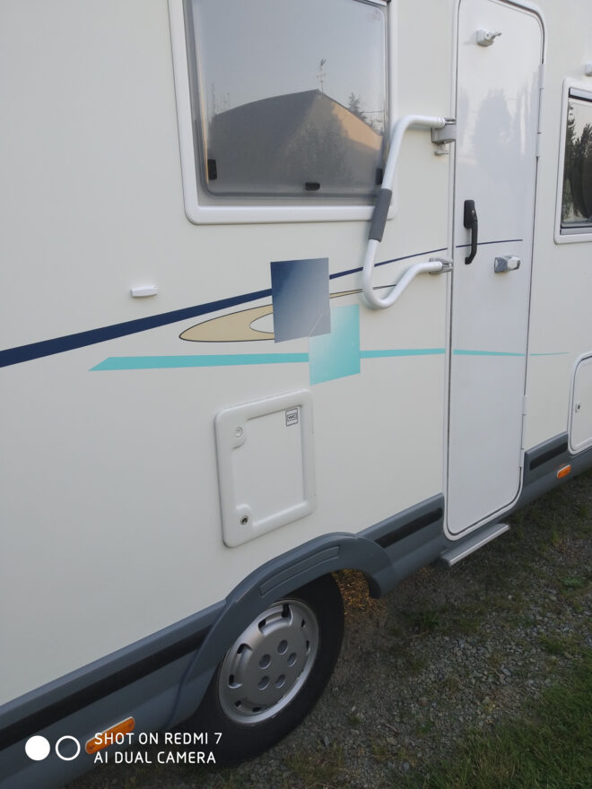 photos.external