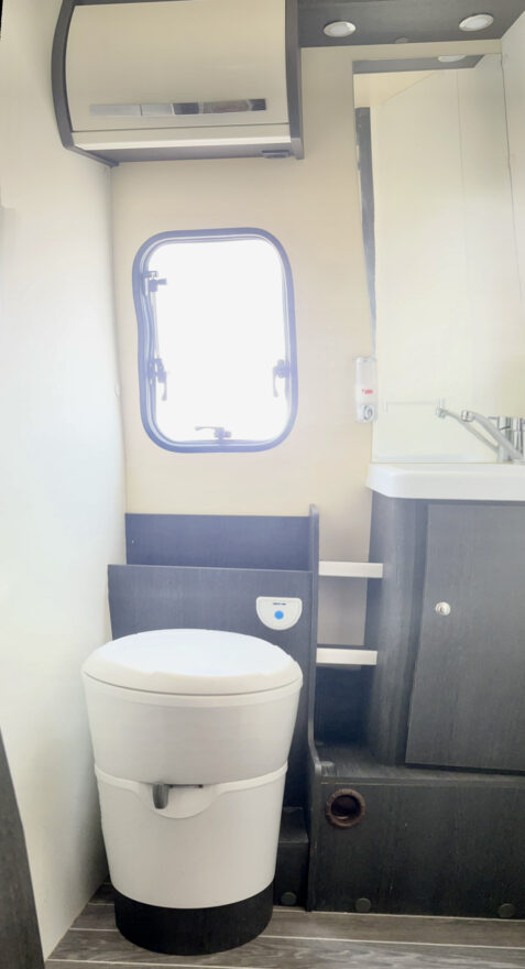 photos.bathroom