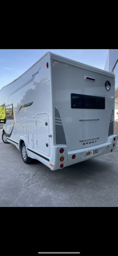 photos.external