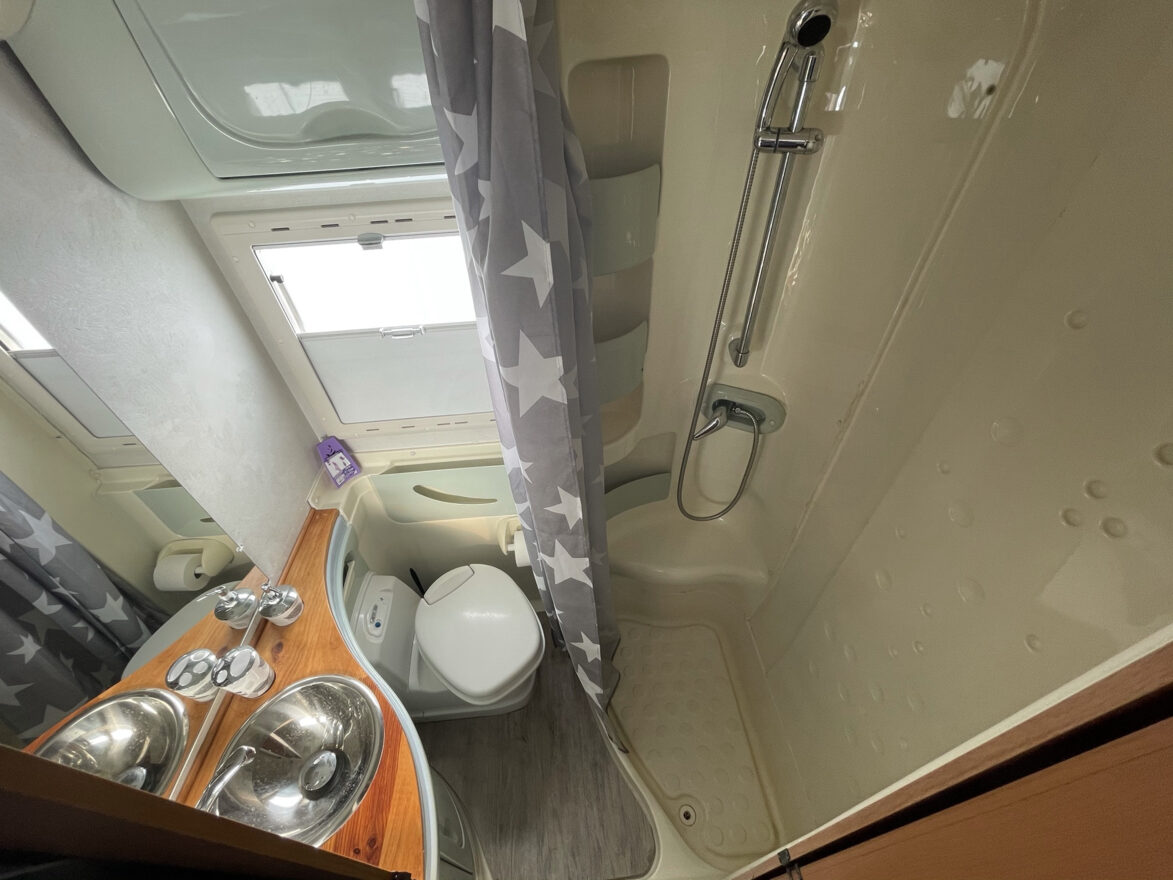 photos.bathroom