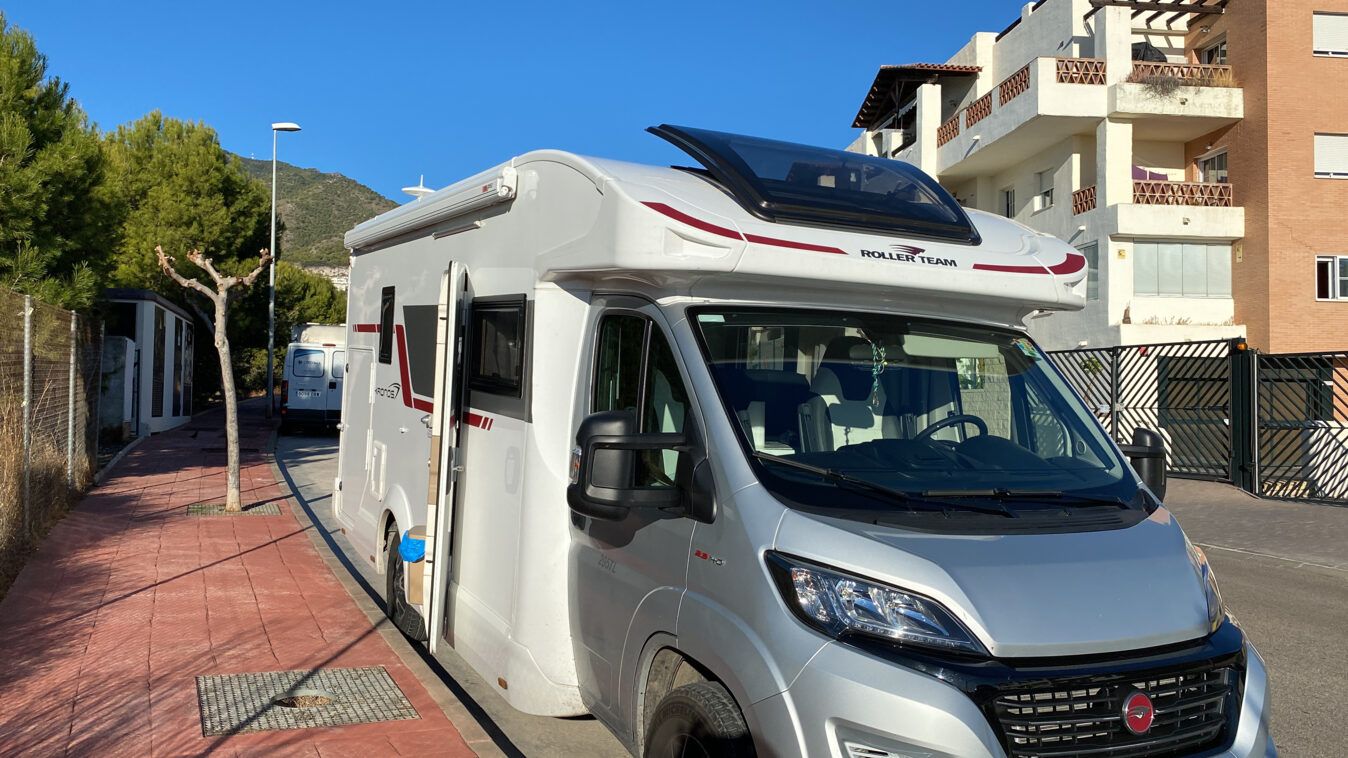 photos.external