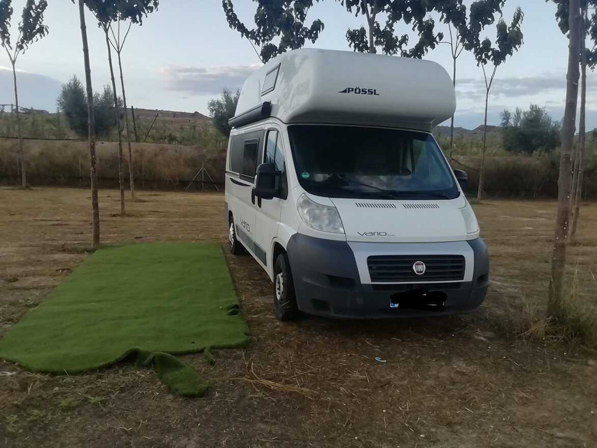 photos.external