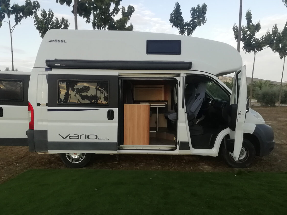 photos.external
