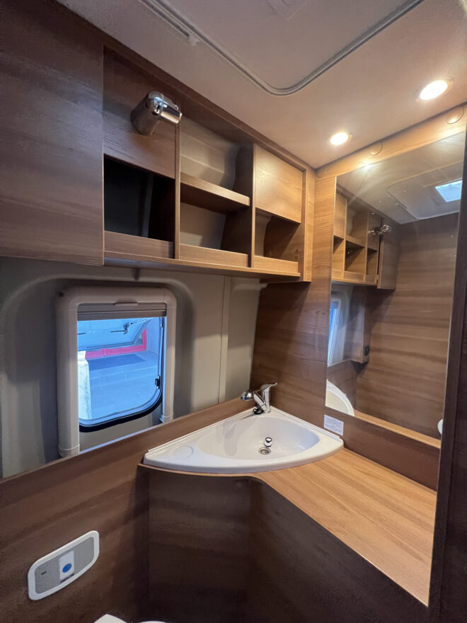photos.bathroom