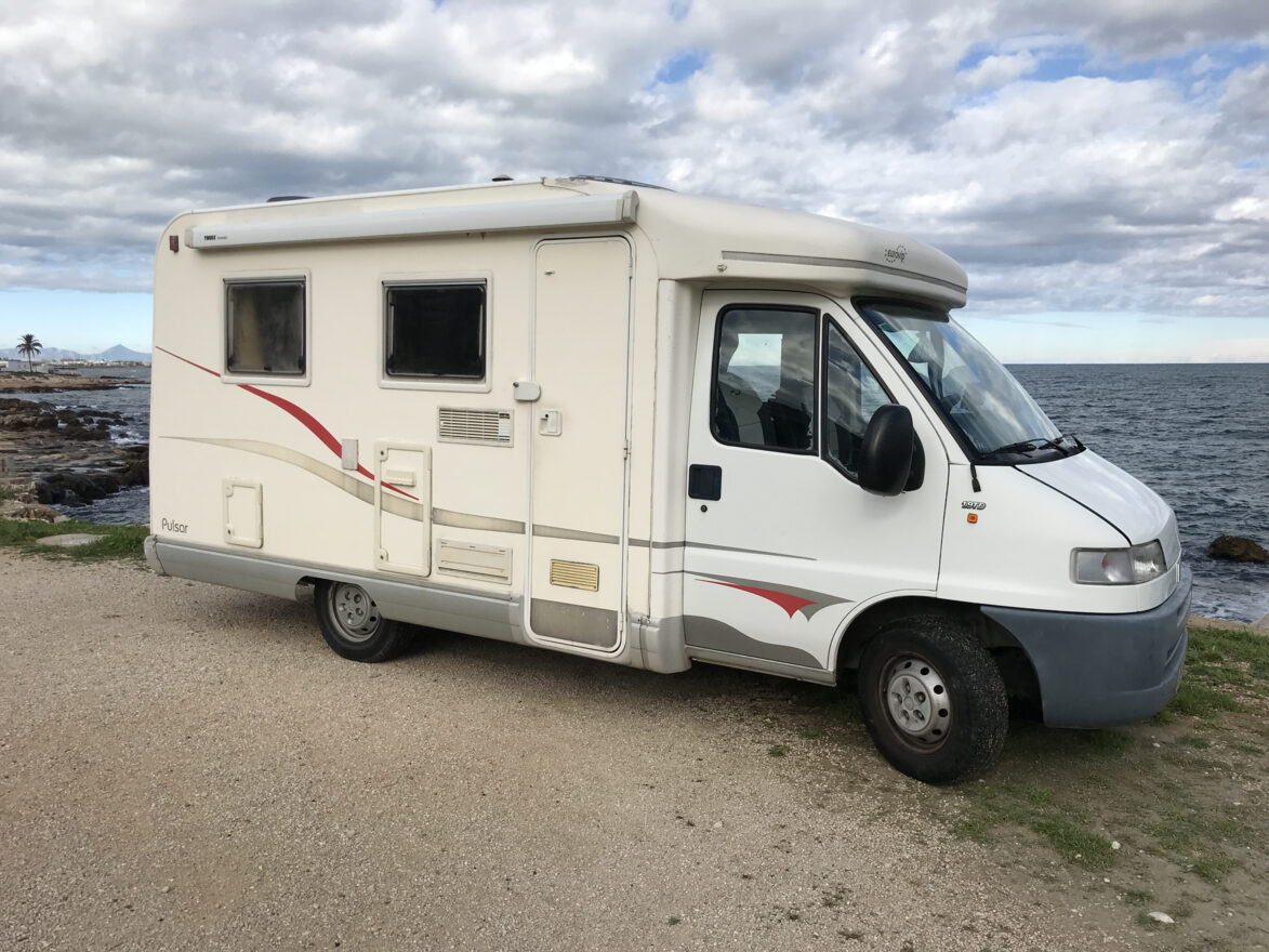photos.external