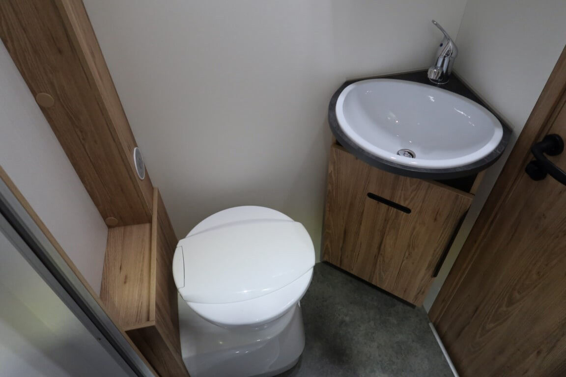 photos.bathroom