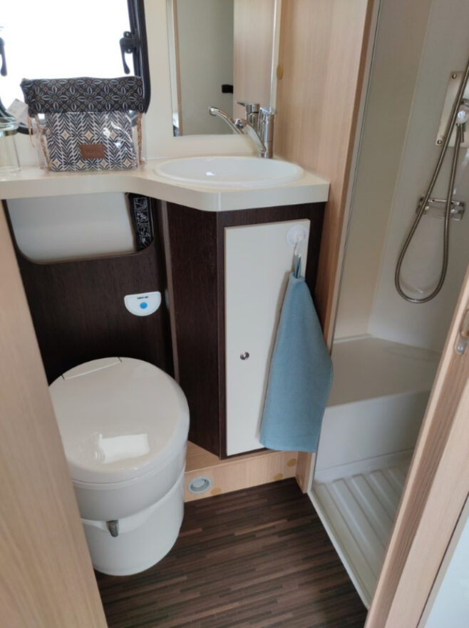 photos.bathroom