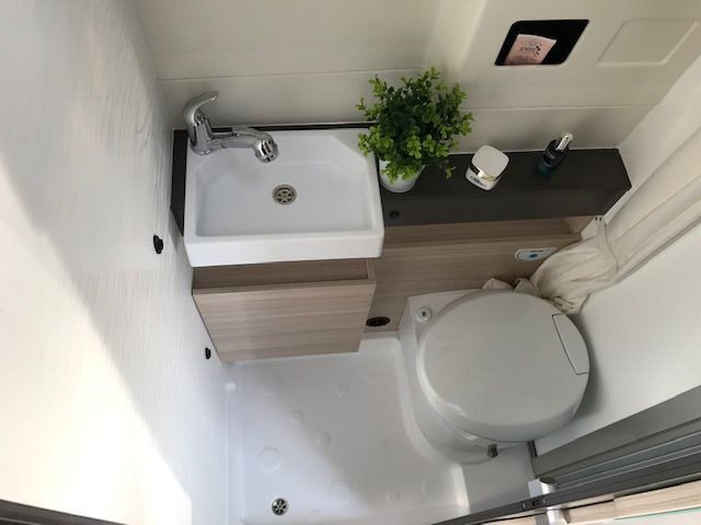 photos.bathroom