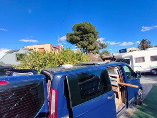photos.external