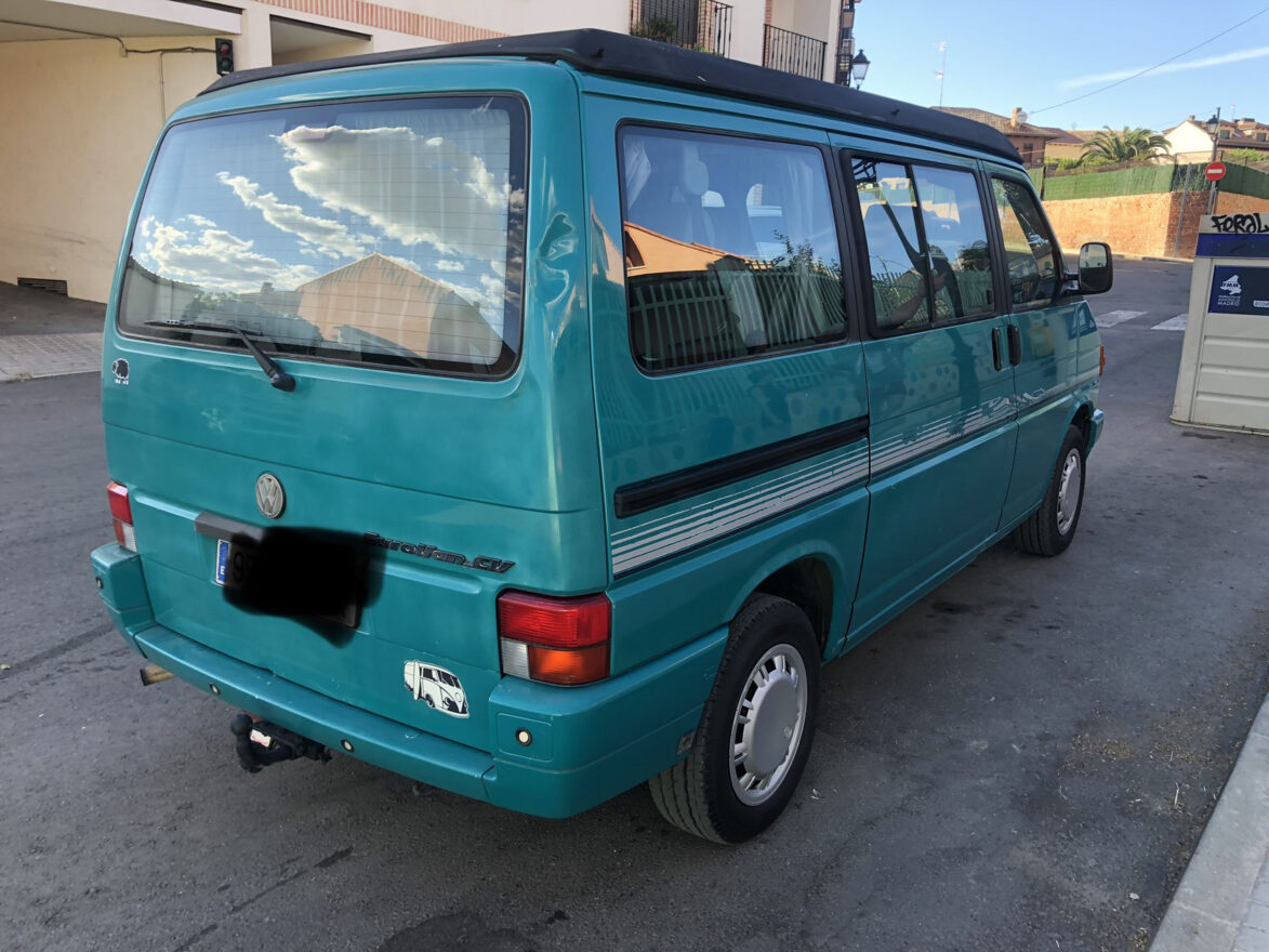 photos.external