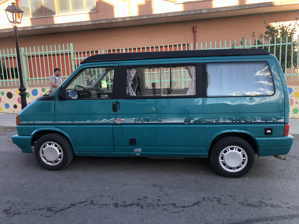 photos.external