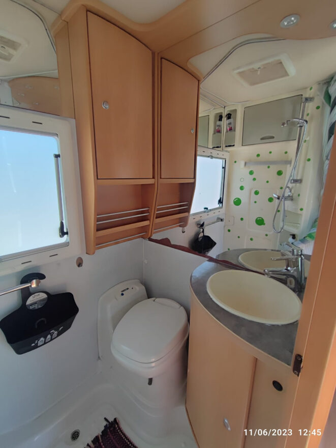 photos.bathroom
