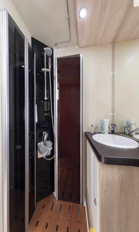 photos.bathroom