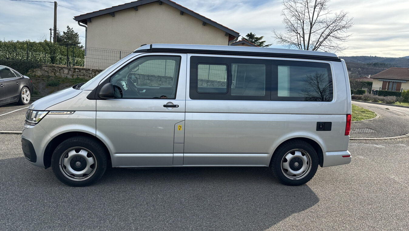 photos.external