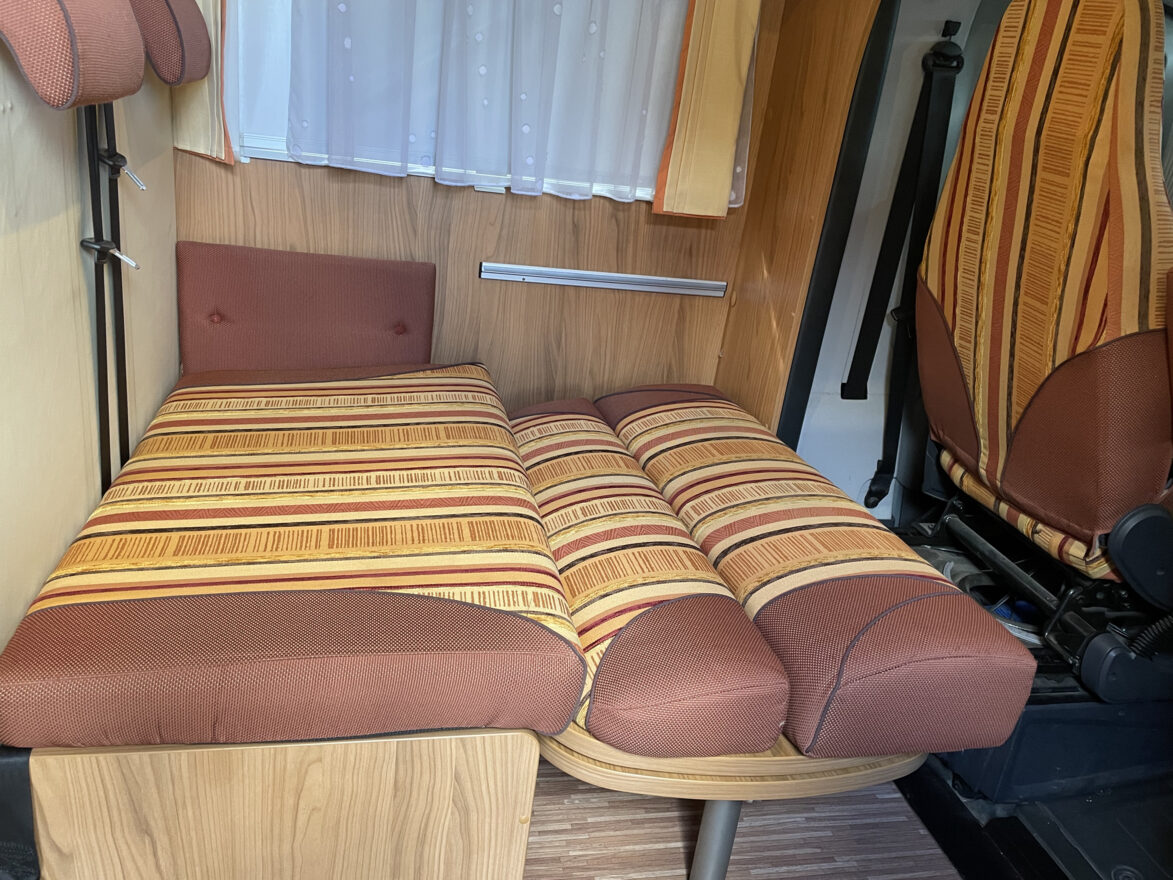 photos.couch