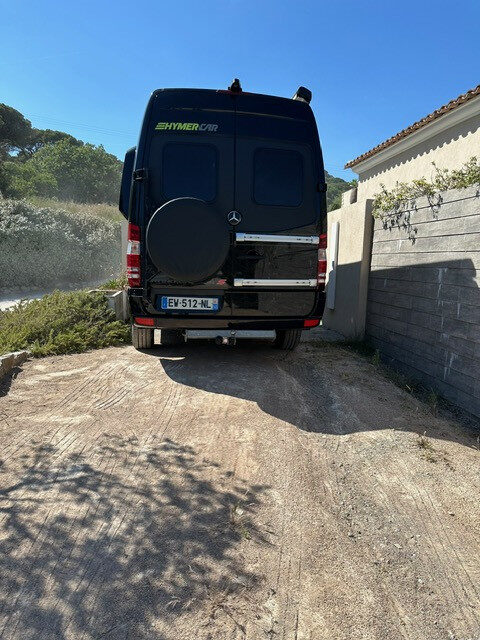 photos.external