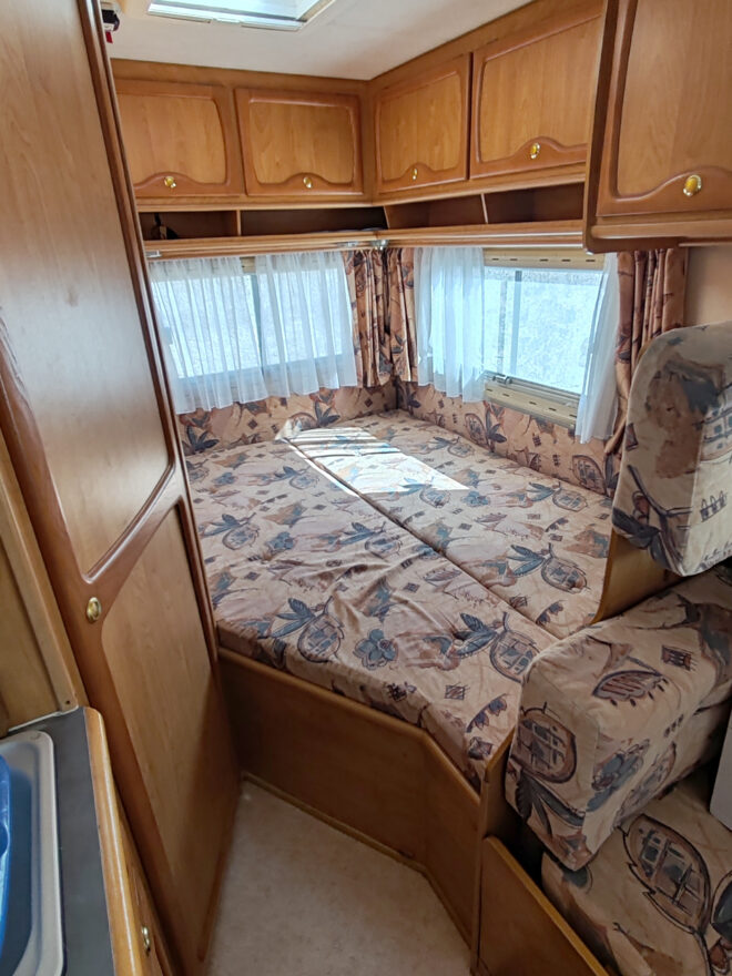 photos.couch