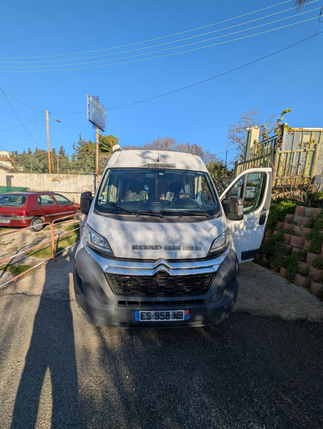 photos.external