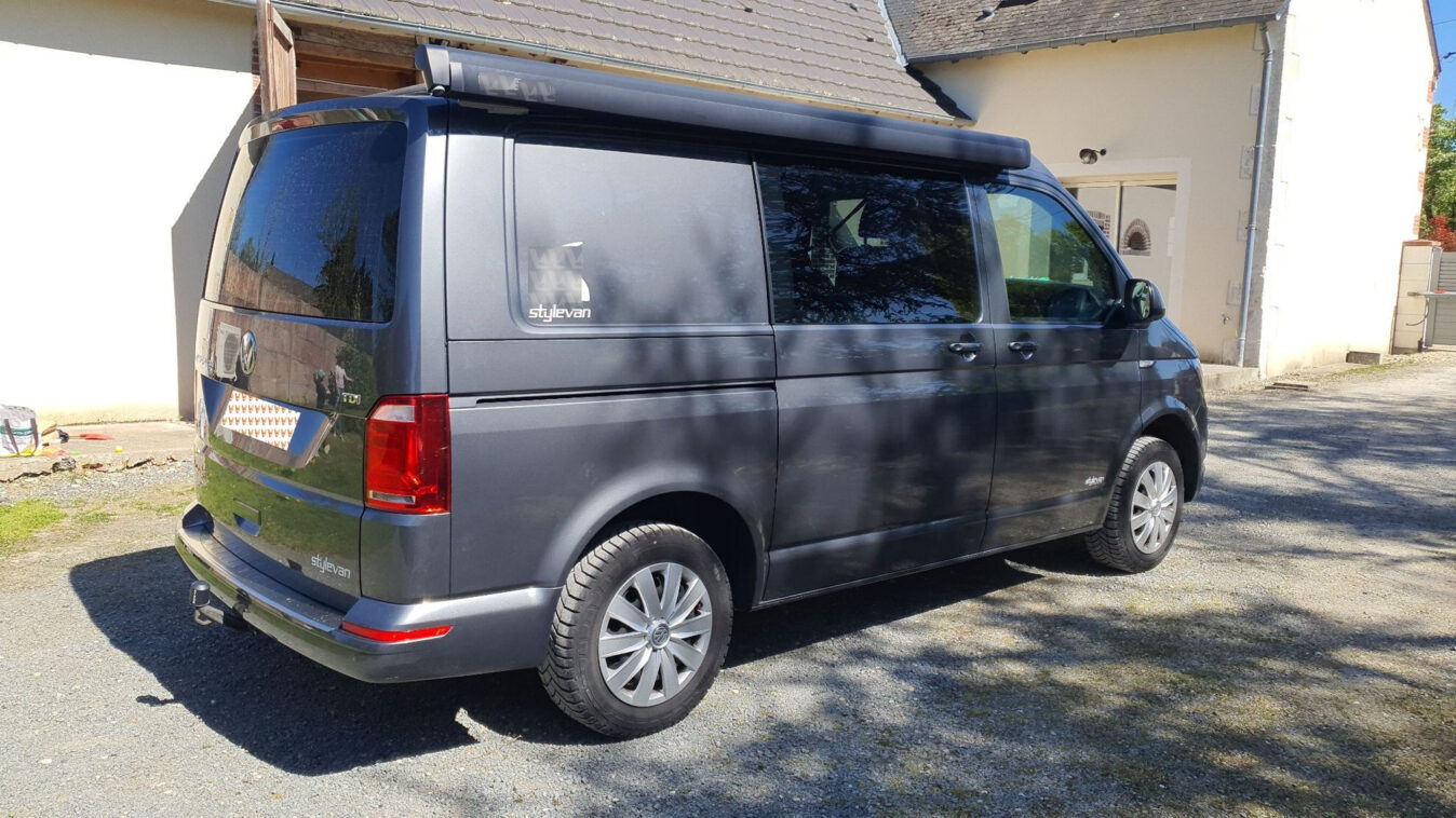photos.external