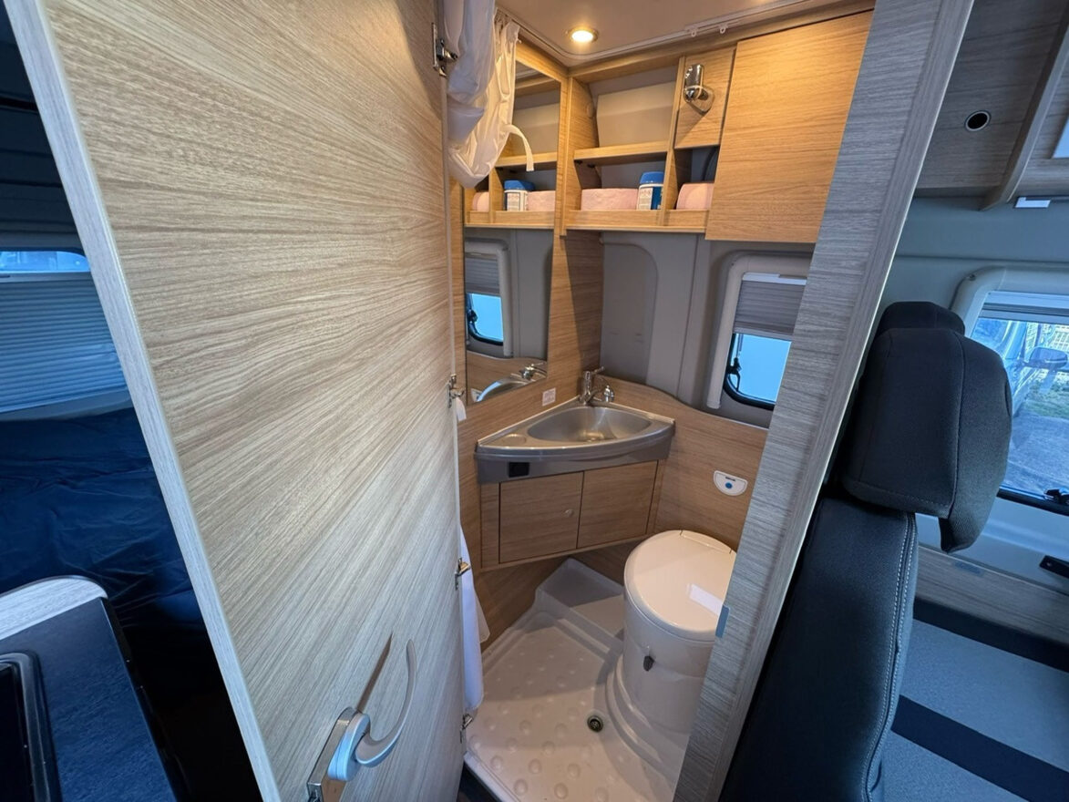 photos.bathroom