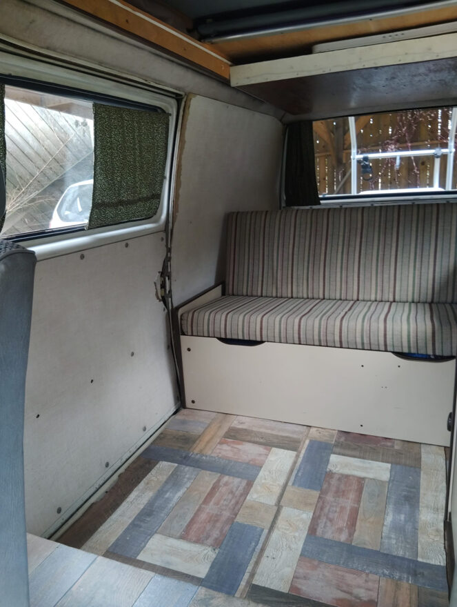 photos.couch