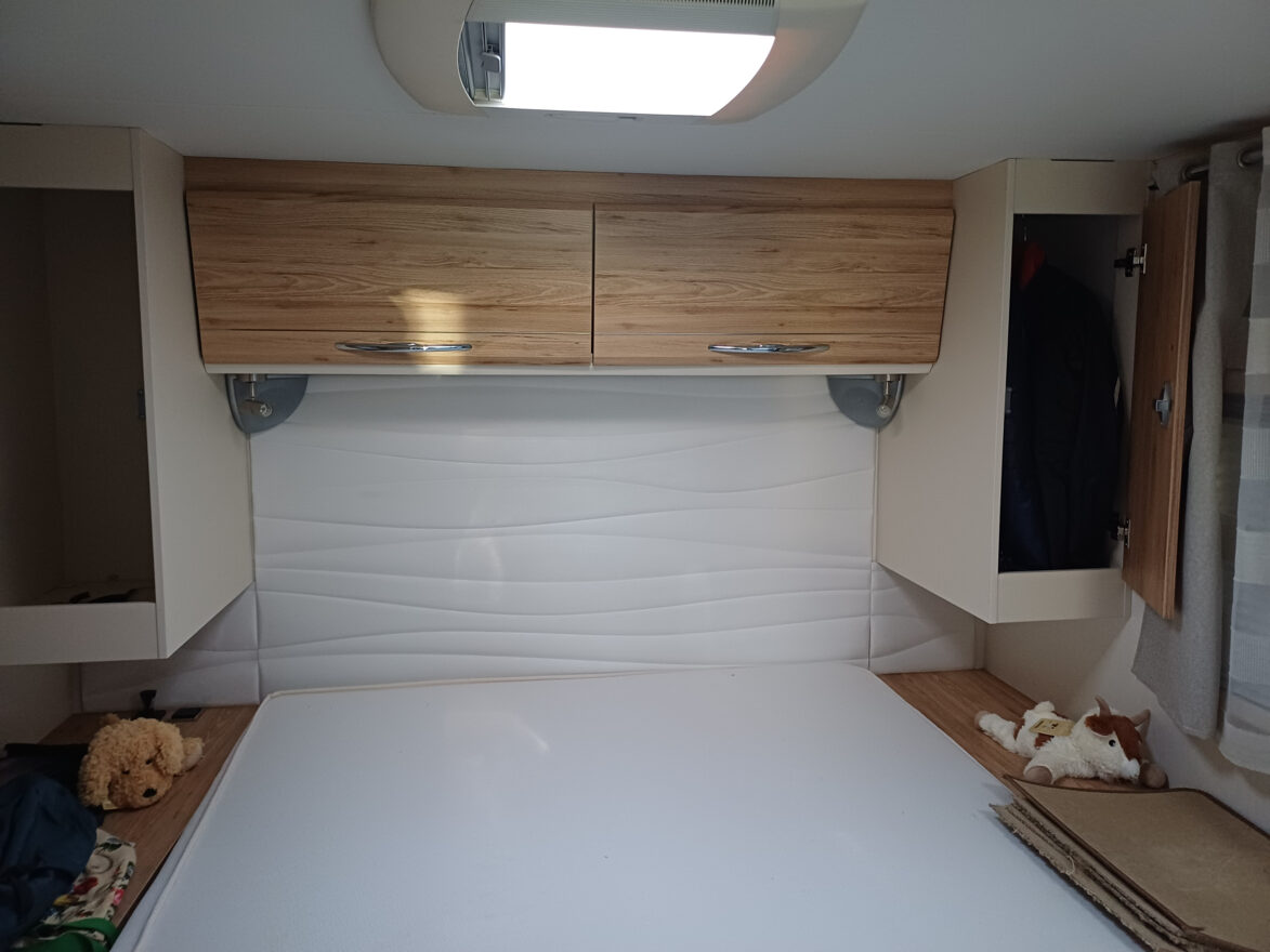 photos.cover