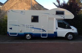  FORD Blucamp