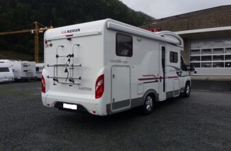photos.external