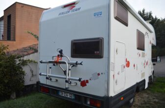 photos.external