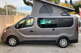 photos.external