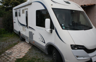 MC LOUIS NEVIS 876 G