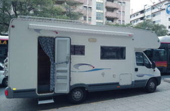 photos.external