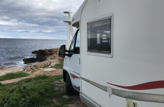 photos.external