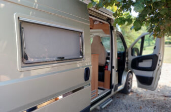 photos.external