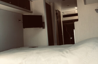 photos.couch