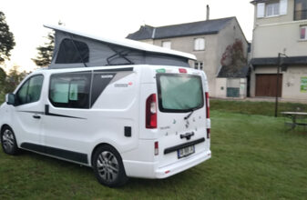 photos.external