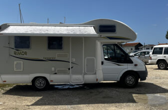 photos.external