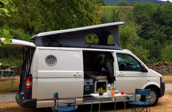 VOLKSWAGEN STYLEVAN BASE VOLKSWAGEN TRANSPORTER image