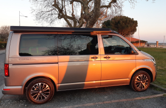  VOLKSWAGEN CALIFORNIA image