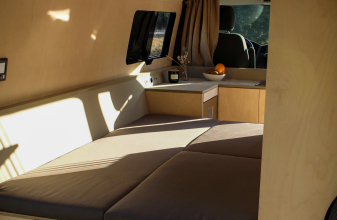 Volkswagen TRANSPORTEUR T5 image