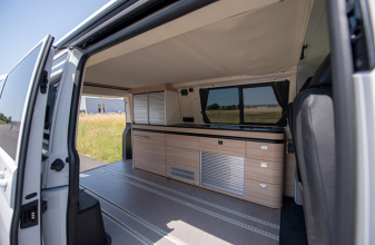 VOLKSWAGEN STYLEVAN BASE VOLKSWAGEN TRANSPORTER image