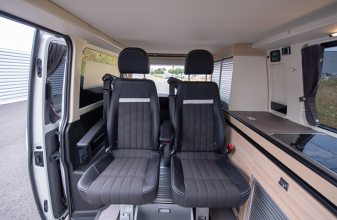 VOLKSWAGEN STYLEVAN BASE VOLKSWAGEN TRANSPORTER image