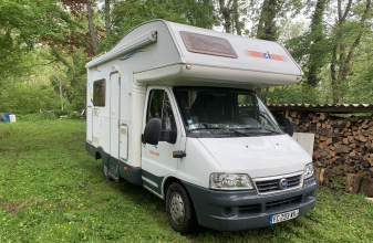 Fiat CARAVANS INTERNATIO. Riviera 100