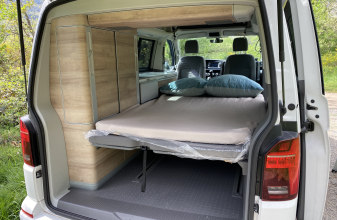 VOLKSWAGEN VOLKSWAGEN CALIFORNIA image