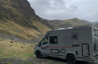 Ford CHALLENGER S194 image