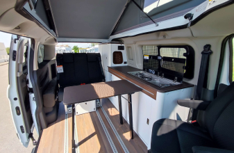 Ford LAIKA URBAN F100+ image